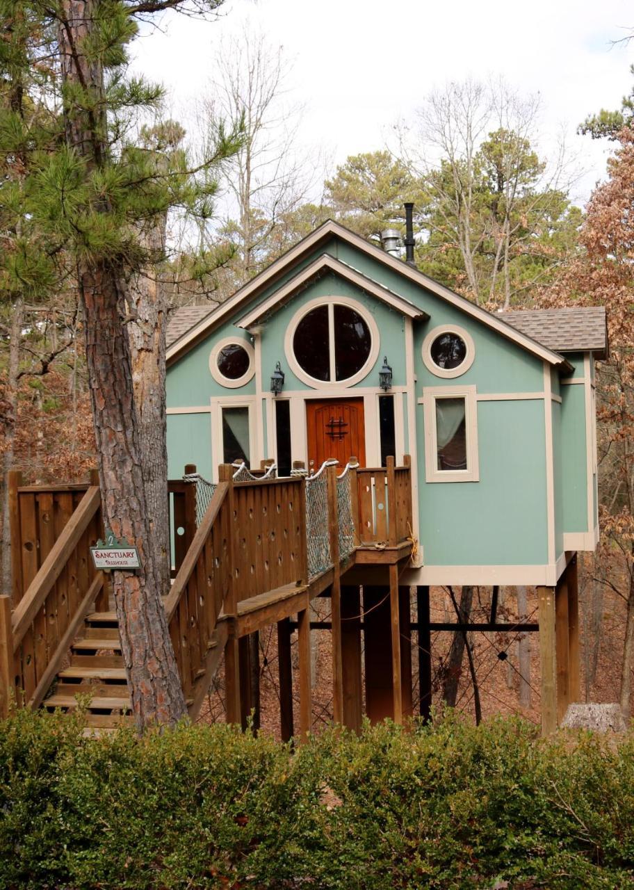 The Grand Treehouse Resort Юрика Спрингс Экстерьер фото